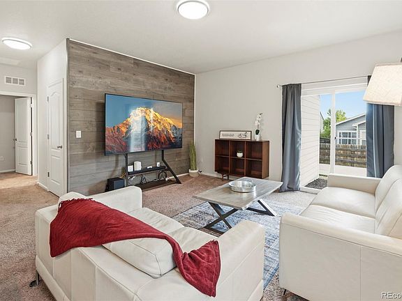 5th image of 1676 Taos Street