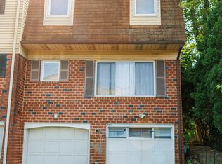 9331 Banes St #B, Philadelphia, PA 19115