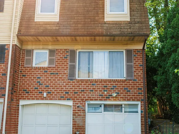 9331 Banes St #B, Philadelphia, PA 19115