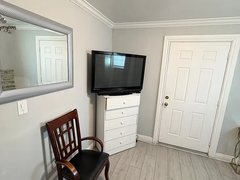 8419 S Gate Ave — Photo 19
