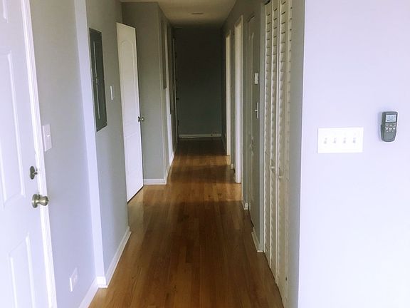 4th image of 7200 S Stony Island Ave #2