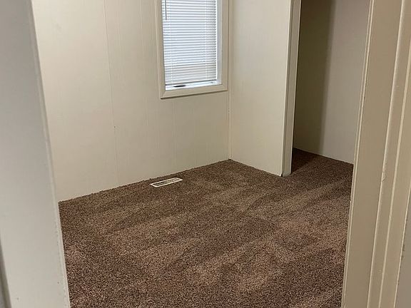 4th image of 624 13th St S #609