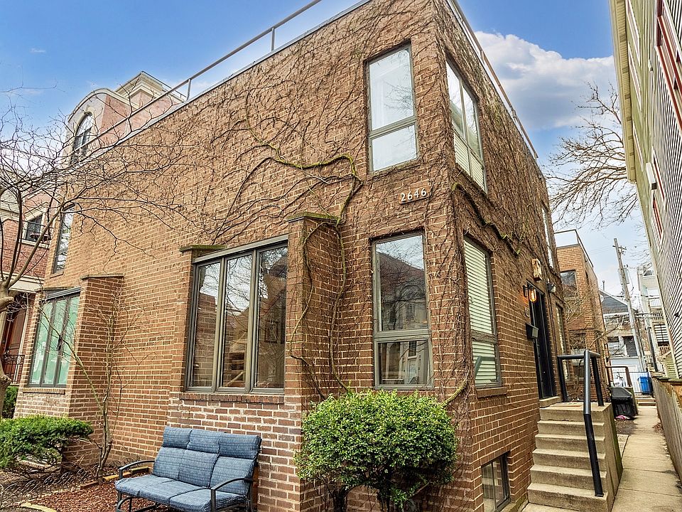1st image of 2646 N Wayne Ave #A