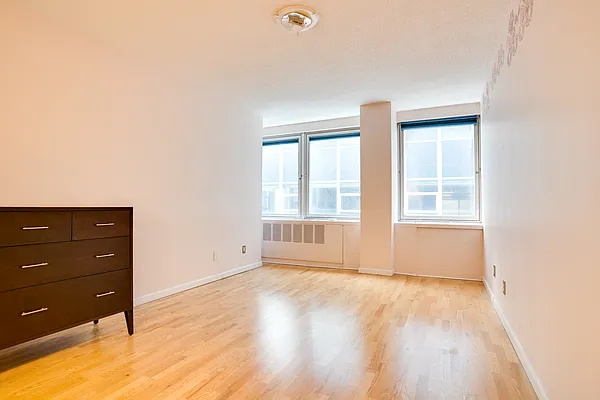 Rented by Oxford Property Group | media 31