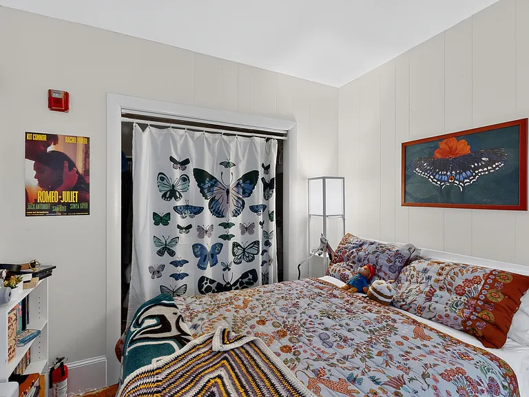 1063 Beacon St #2 — Photo 8