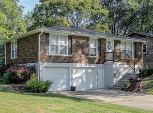 606 NE 113th Ter, Kansas City, MO 64155