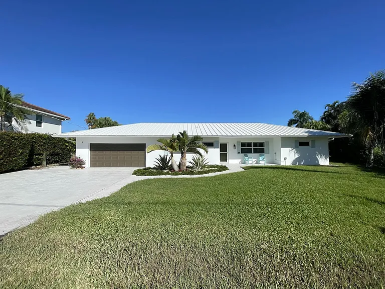 8585 SE Palm St — Photo 5