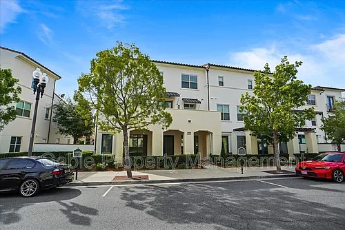 26261 Prima Way #COMML STUDIO Photo 1