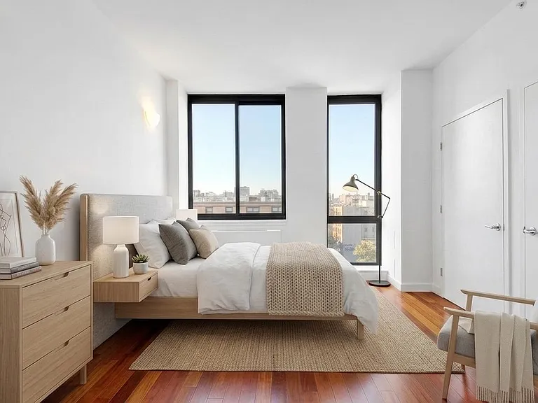 1473 5th Ave #8A — Photo 4