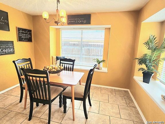 3rd image of 4604 TIMBERHILL
