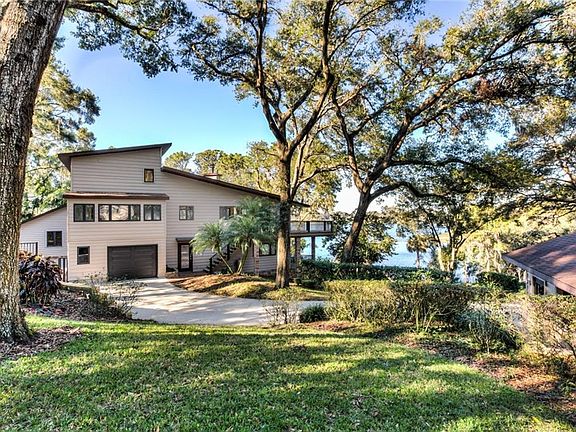 4th image of 2039 E Crooked Lake Dr