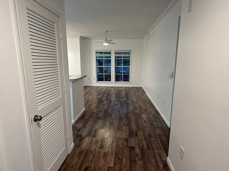 729 Celebration Ave #729 — Photo 1