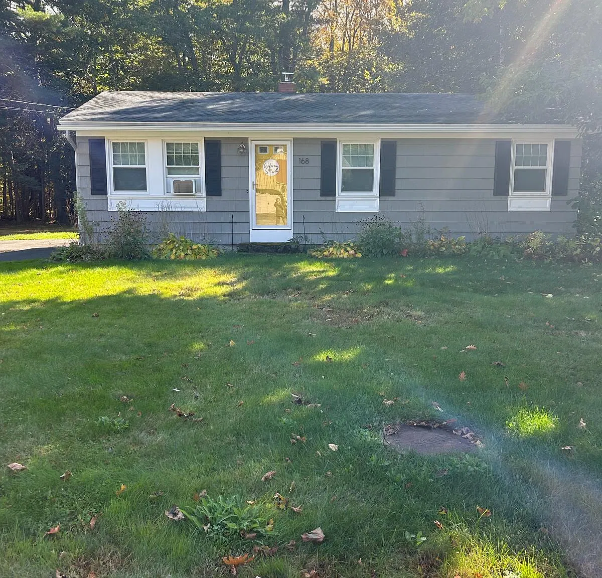 3 bed, 800 sqft, $2,600 — Photo 2