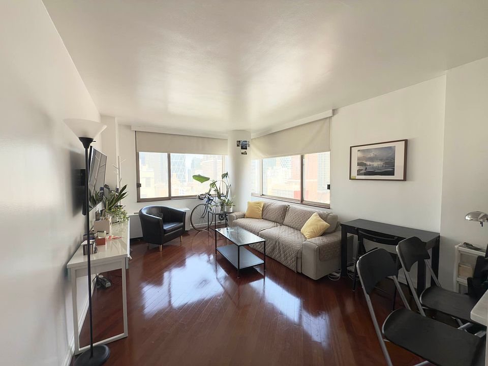 1st image of 350 W 50th St APT 19I