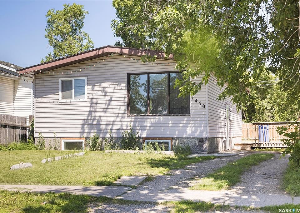 1st image of 1450 15th STREET W