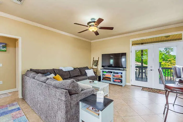 11902 Gulf Beach Hwy — Photo 32
