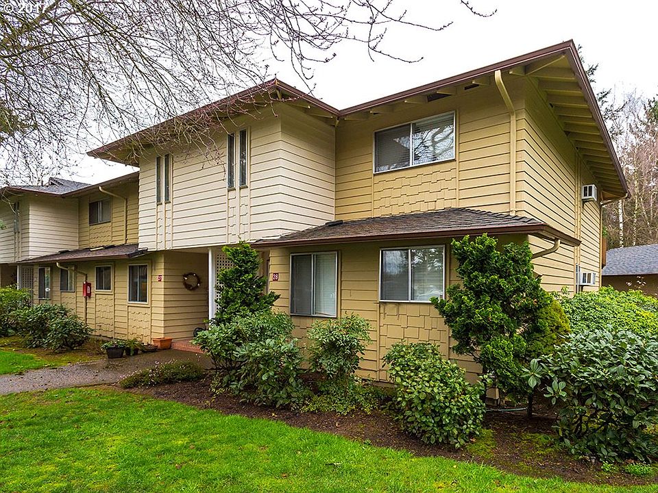 1st image of 13600 NE 18th St APT 28
