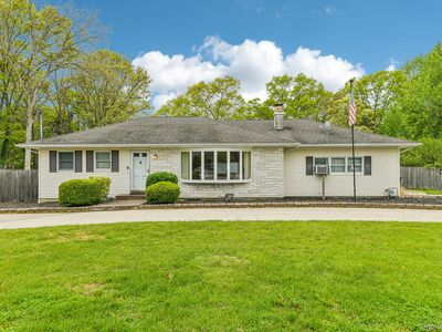 1374 Saxon Avenue, Bay Shore, NY, 11706