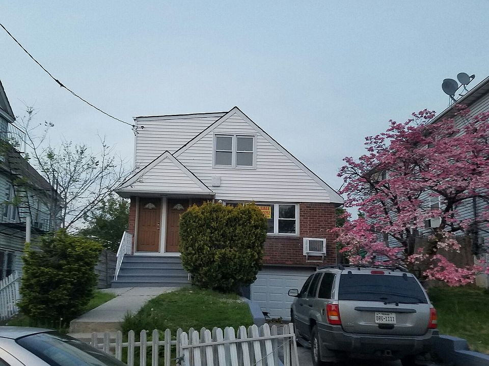 1st image of 29AVE. Gilmore St