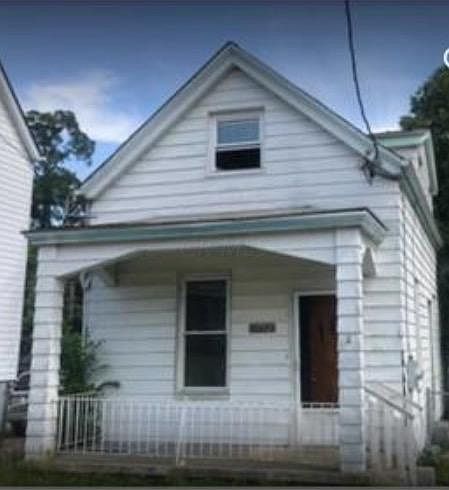1st image of 1772 Courtland Ave
