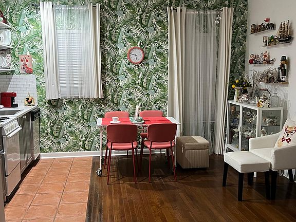 3rd image of 1244 Pennsylvania Ave APT 106