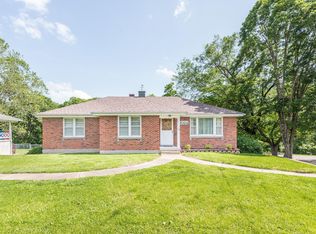 3024 Algoa Rd, Jefferson City, MO 65101