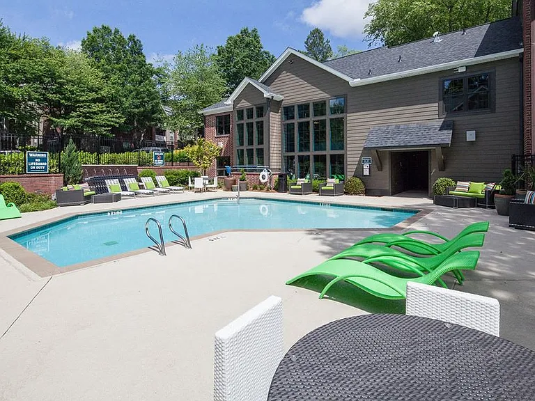 The Pointe at Lenox Park — Photo 16