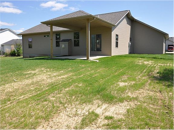 2nd image of 7804 Ambrose Crossing Dr