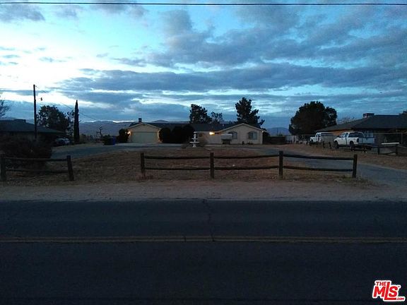 5th image of 21979 Pah Ute Ave