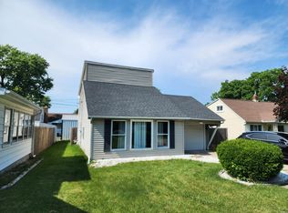 19555 Yoder St, South Bend, IN 46614