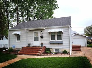 2111 12th Ave, Kearney, NE 68845