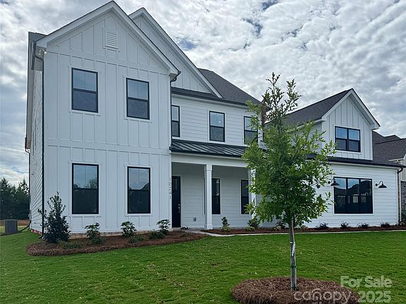 2nd image of 10241 Malmedy Park St