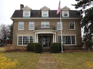 4925 N Grandview Dr, Peoria Heights, IL