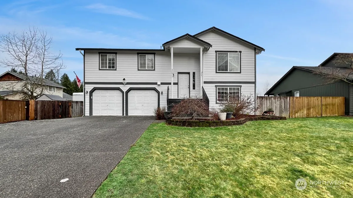 22817 56th Avenue E photo 1