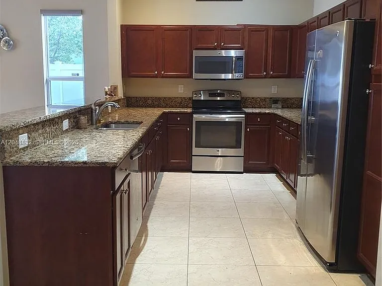 9171 SW 169th Pl #0 — Photo 1