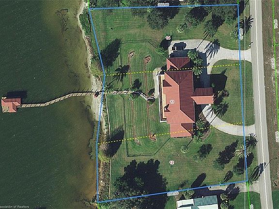 5th image of 728 Sunset Pointe Dr
