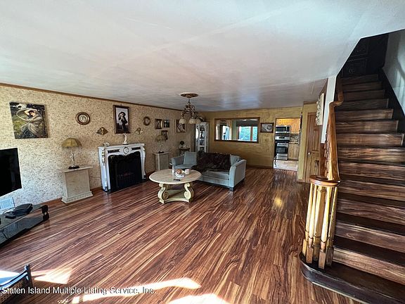 5th image of 29 Berry Ct