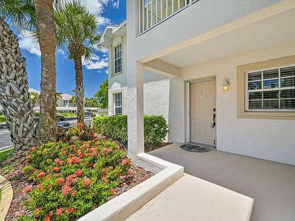 3rd image of 17138 Ravens Roost APT 1