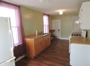118 S Waverley St, Staunton, VA 24401