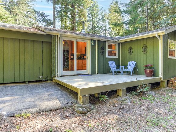 5th image of 45840 Pacific Woods Road