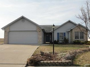 1044 E Ridge Dr, Decatur, IN 46733