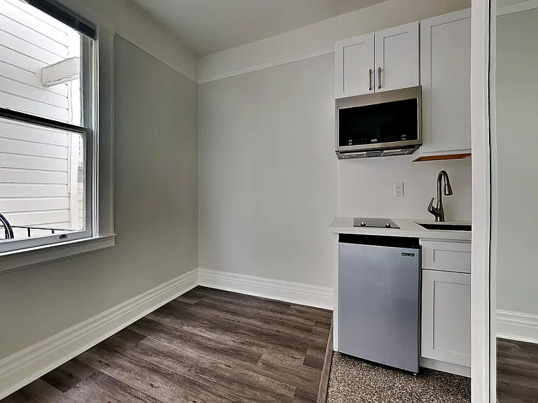 1499 California St. — Photo 29