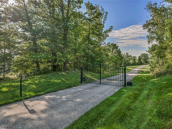 5th image of 6610 Wallings Rd