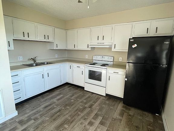 2nd image of 4178 4192nd St #6C