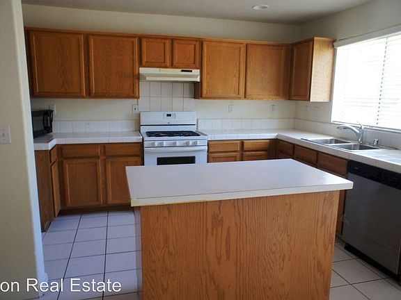 3rd image of 3830 Aetna Springs Way