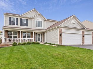 218 Foster Dr, Oswego, IL