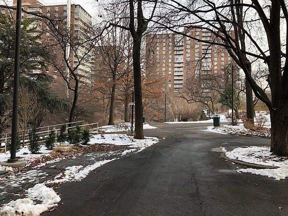 3rd image of 549 W 123rd St APT 13E
