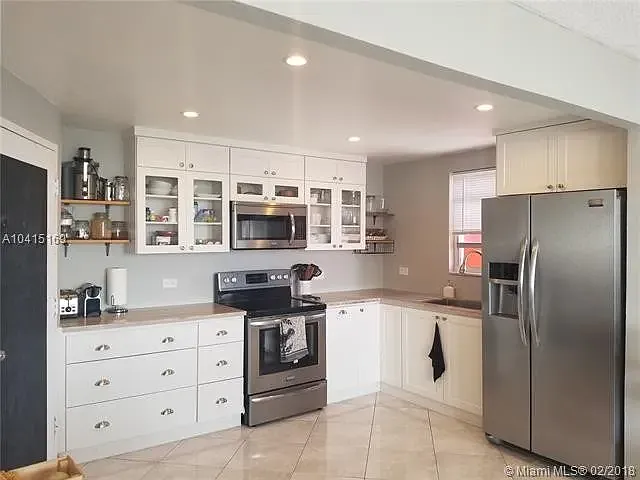 2 bed, 1140 sqft, $2,350 — Photo 4