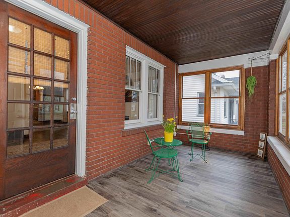 4th image of 1024 Ravenswood Dr