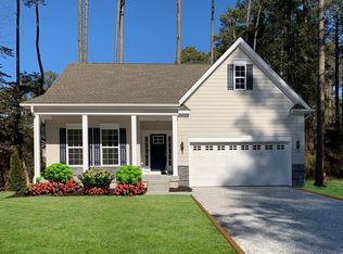 37369 Driftwood Dr, Greenbackville, VA 23356